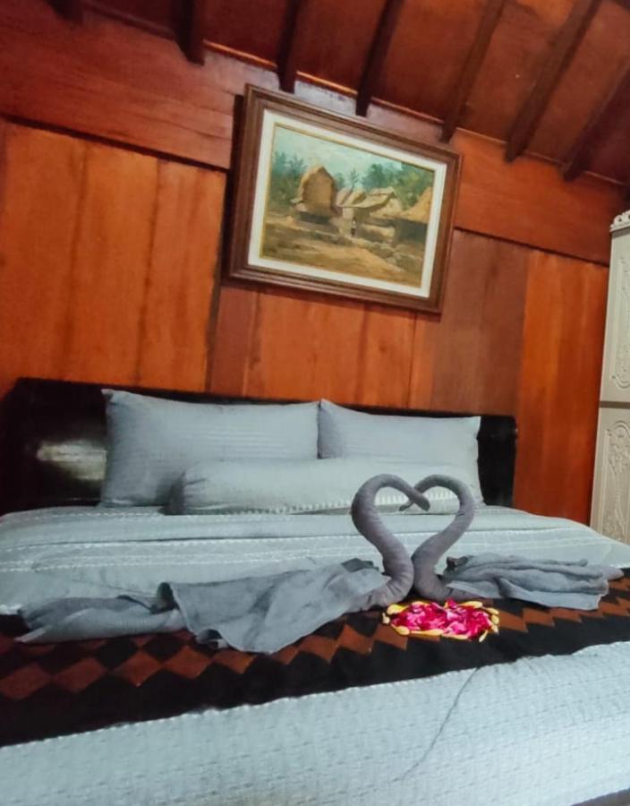 Bujak Permai Villa Matahari Lombok Ntb Praya Eksteriør bilde
