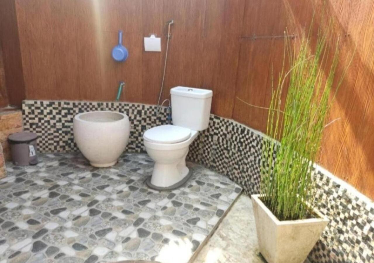 Bujak Permai Villa Matahari Lombok Ntb Praya Eksteriør bilde