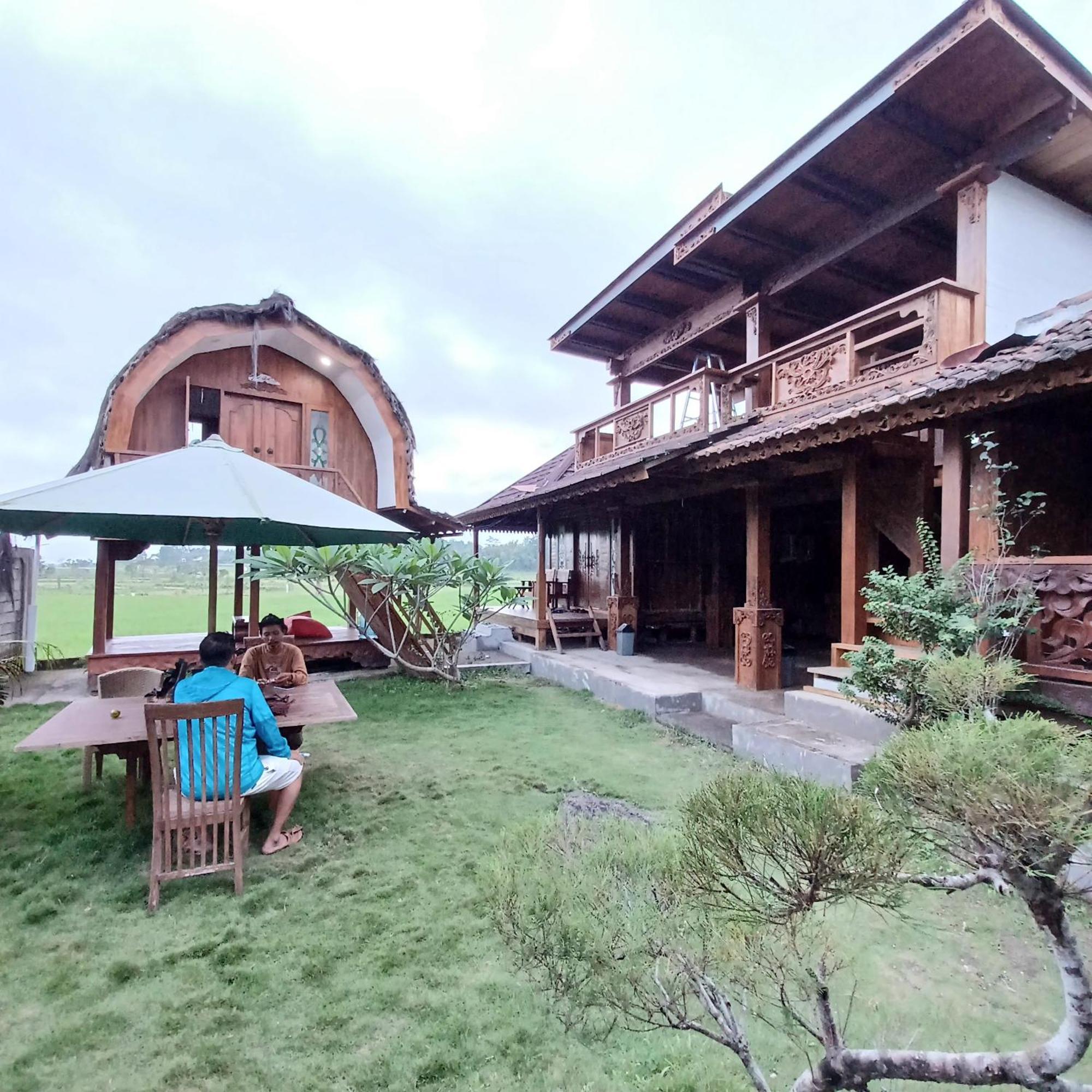 Bujak Permai Villa Matahari Lombok Ntb Praya Eksteriør bilde